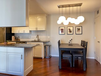 2262 Benson Ave Unit E, Saint Paul, MN 55116