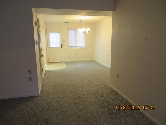 2016 E 10th St, Anderson, IN 46012 - photo 4