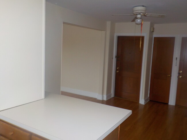 Dining area off kitchen