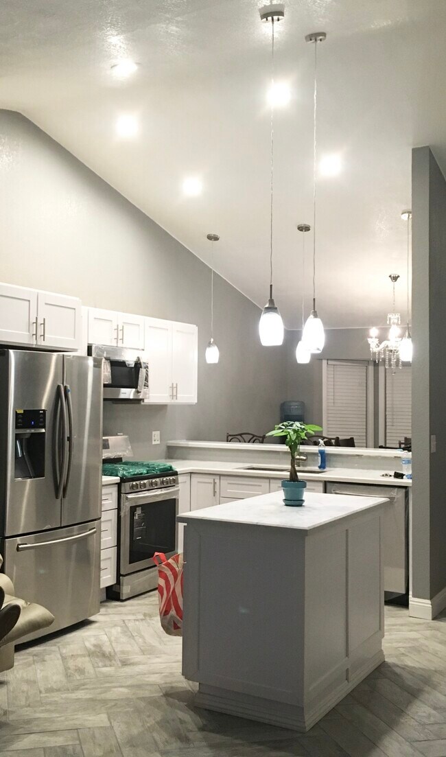 11350 Foothill Blvd Unit 29, Sylmar, CA 91342