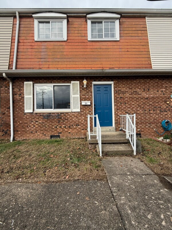 35 Broadway Gardens, Nitro, WV 25143 - photo 2