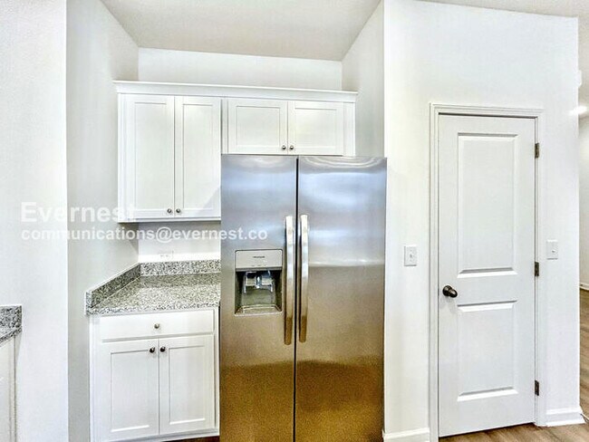 4285 Marsha St, Doraville, GA 30360 - photo 6