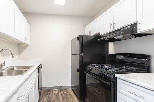 Monaco, Salt Lake City, UT 84107 - photo 7