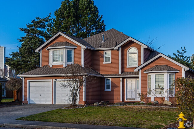 Homes in Campus Highlands are very well maintained and cared for.