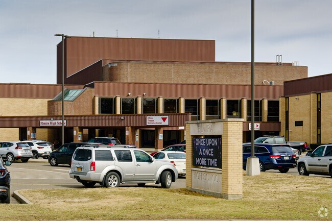 Elmira High School in Elmira NY maintains a student to teacher ratio of approximately twenty to one.