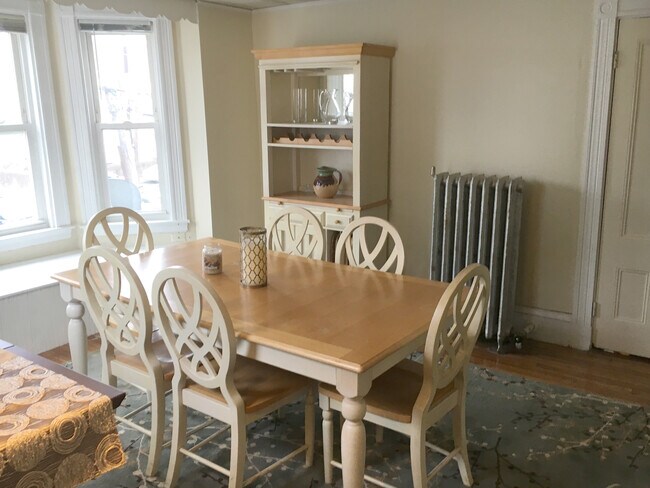16 Lincoln St unit 2, Somerville, MA 02145 - photo 3