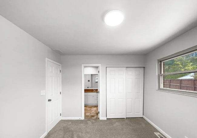 6 Twinbrook Dr, Hamilton, OH 45013 - photo 3