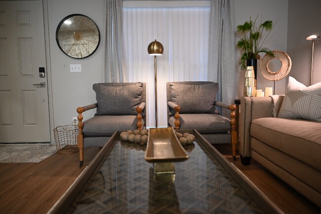 242 Lagrange St, Newnan, GA 30263 - photo 5