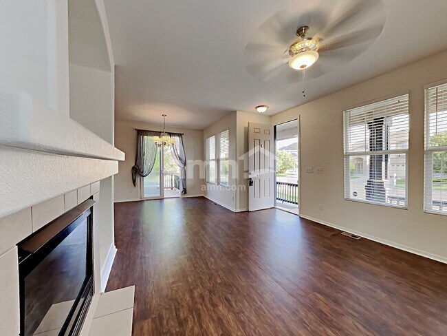 23623 E Mississippi Cir, Aurora, CO 80018 - photo 6