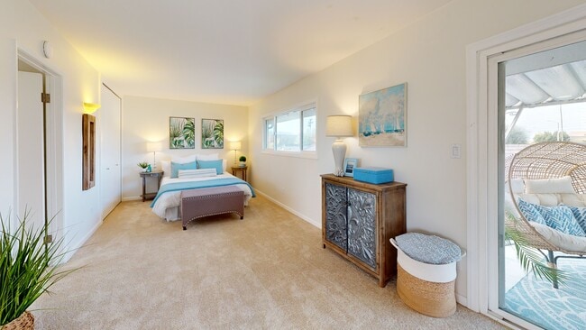 23005 Nadine Cir unit B, Torrance, CA 90505 - photo 2