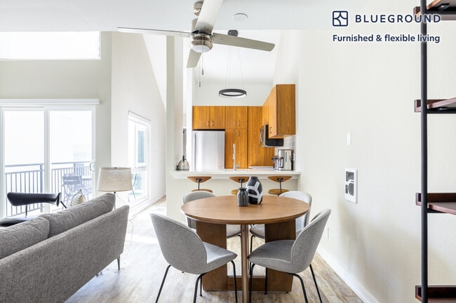 615 S Catalina Ave unit FL3-ID399, Redondo Beach, CA 90277 - photo 4