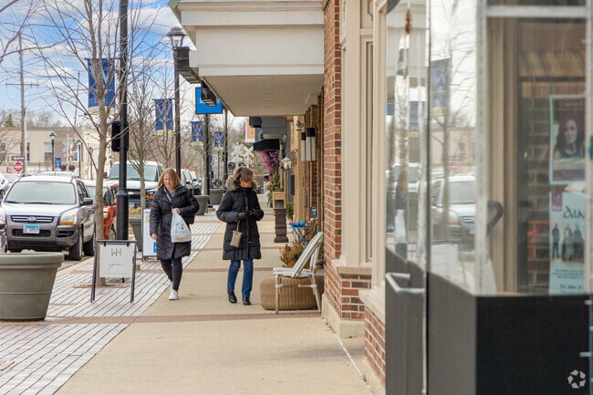 Arrowhead residents enjoy an afternoon window shopping in nearby Downtown Wheaton.