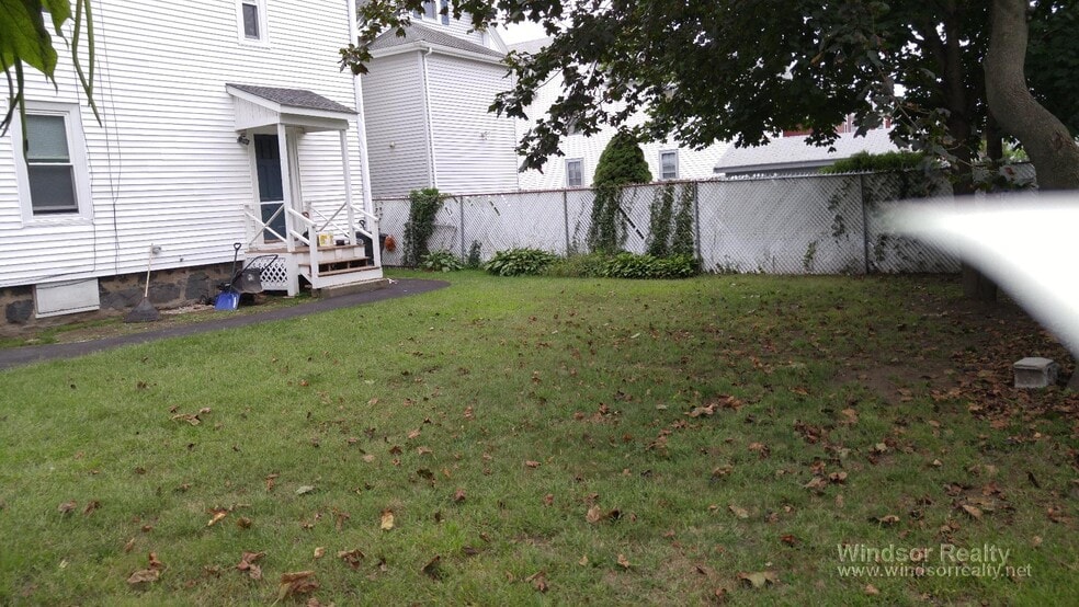 39 Watts St unit 2, Malden, MA 02148 - photo 1