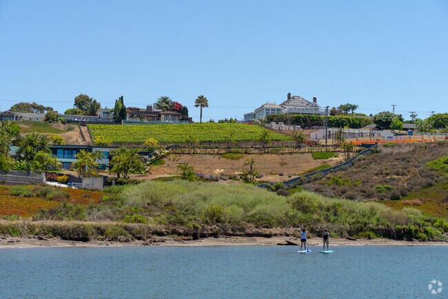 Crossings at Carlsbad Golf Course border Kelly Ranch to the south.