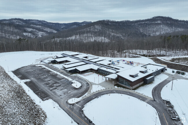 Clendenin Elementary School