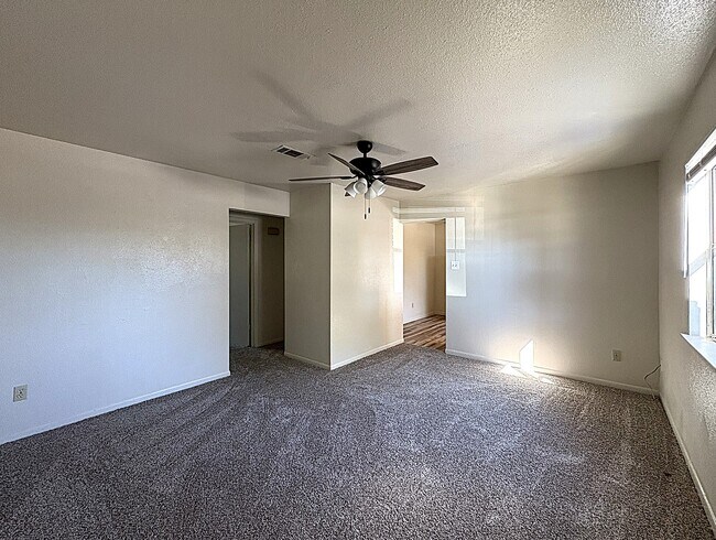 207 Northern Dove Ln unit B, Copperas Cove, TX 76522 - photo 4