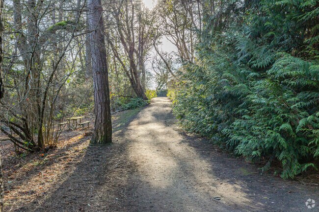 Fauntleroy's Lincoln Park is a great place to immerse yourself in nature.