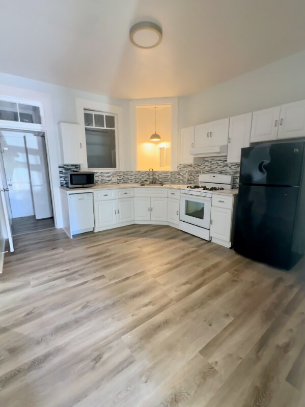 218 Monterey Blvd, San Francisco, CA 94131