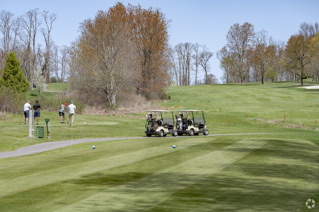 Beekman Golf Course is a very popular public golf course located on the western border of Beekman.