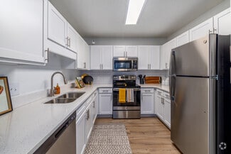 10015 Parthenon Ct, Charlotte, NC 28262