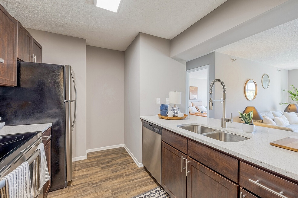 Arrive Minnetonka, Minnetonka, MN 55305 - photo 1