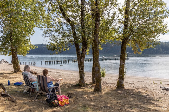 Willow Grove is a recreational area 6 miles away with access to beaches.