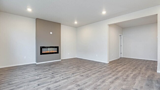 61135 Splendor Ln, Bend, OR 97702 - photo 5