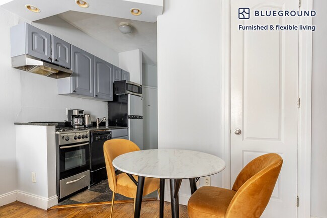 53 Leroy St unit FL2-ID1887, New York, NY 10014 - photo 3