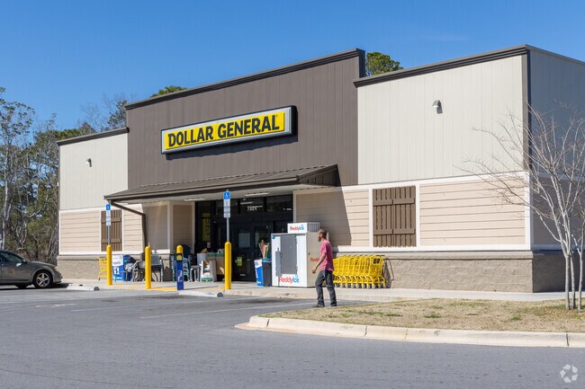 East Milton residents can make a quick stop into Dollar General for conveniences.