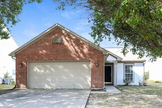 1150 Grassy Creek Cir, Franklin, IN 46131