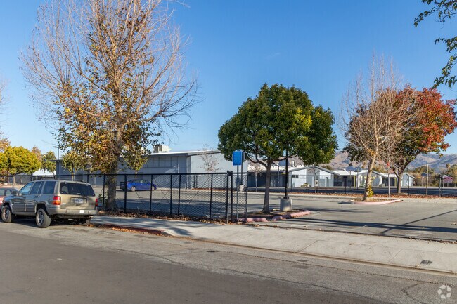 Renaissance At Mathson challenges and encourages children to learn in San Jose.