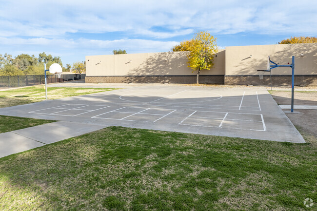 Chandler Traditional Academy Goodman Campus keeps kids active with sports.