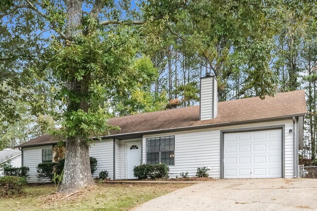 5175 Sugar Crest Dr, Sugar Hill, GA 30518 - photo 3