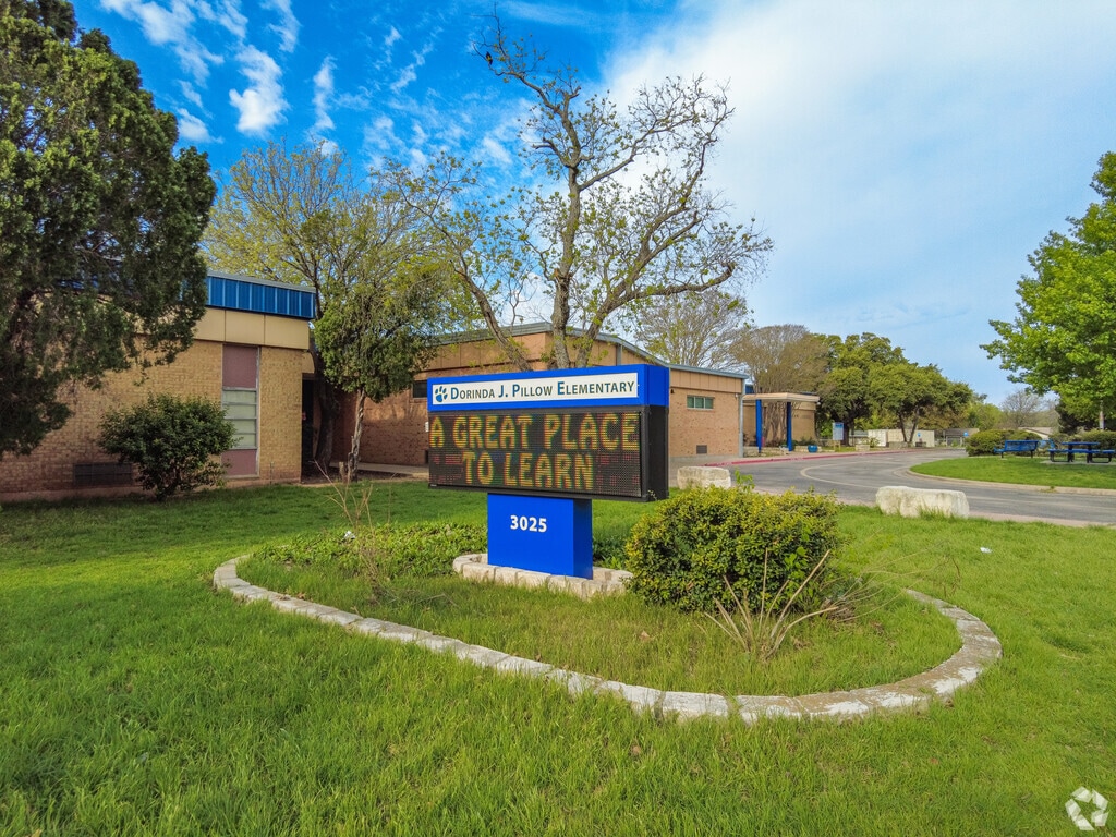 Pillow Elementary School sign.