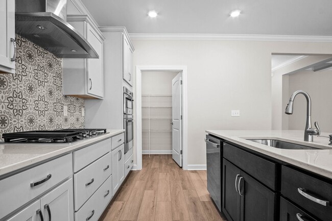 718 Upton Way, Myrtle Beach, SC 29579 - photo 3