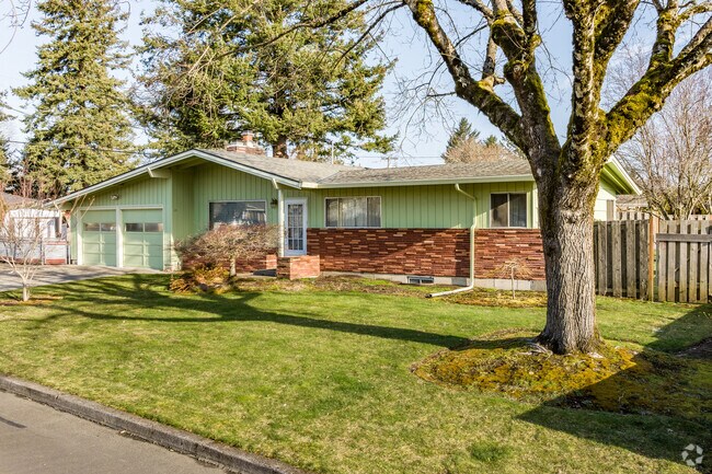 A ranch-style neighborhood home.