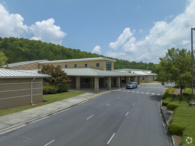 Pelham Oaks Elementary School serves students from preschool to fifth grade.