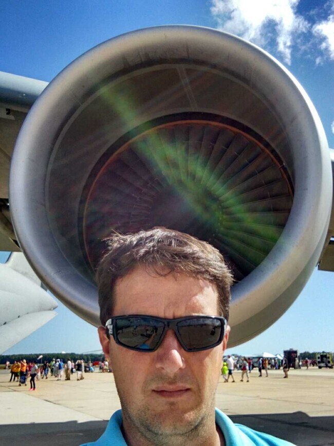 Agent Photo