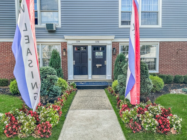 The Village at Haddonfield, Haddonfield, NJ 08033 - photo 2