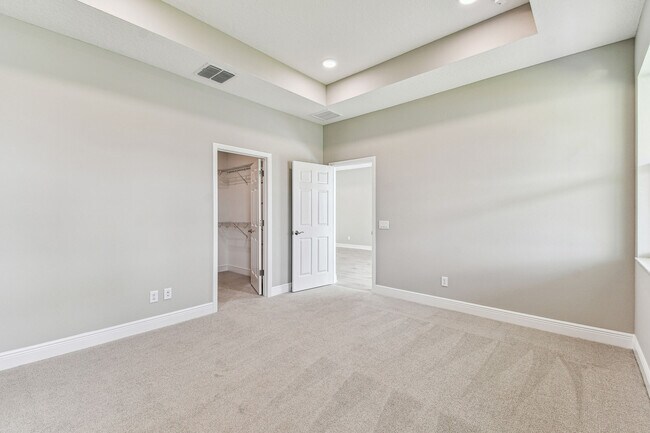 2081 Drummond Point unit 36464226, Zephyrhills, FL 33541 - photo 6