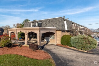 3920 Post Rd, Warwick, RI 02886