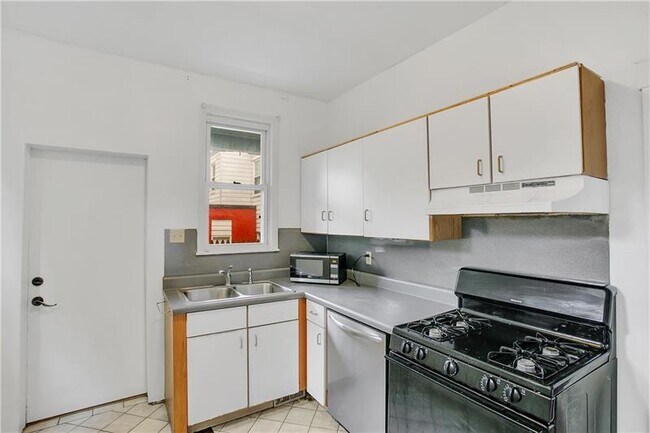 3345 Parkview Ave unit 1, Pittsburgh, PA 15213 - photo 7