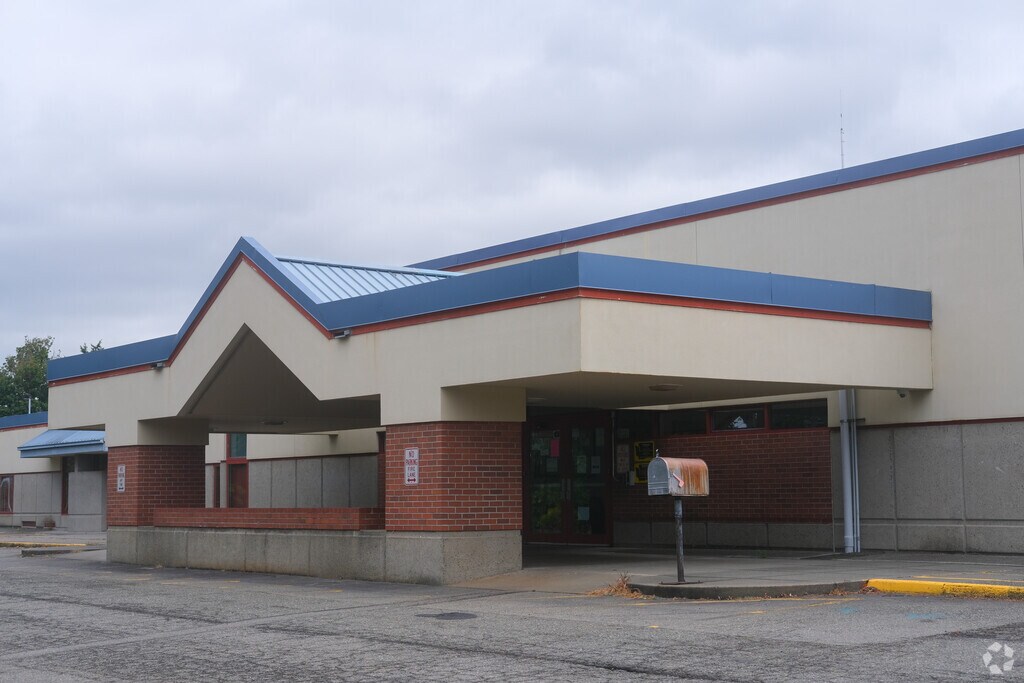 Woodmont Elementary School in Woodmont.