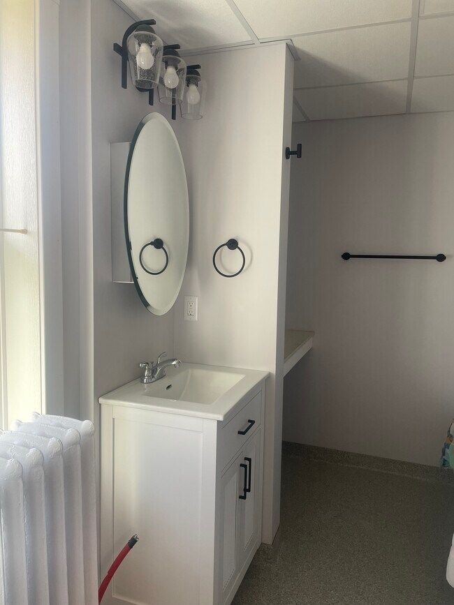 1826 E Superior St unit 3, Duluth, MN 55812 - photo 7