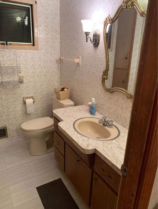 784 Broadway unit 6, Everett, MA 02149 - photo 7