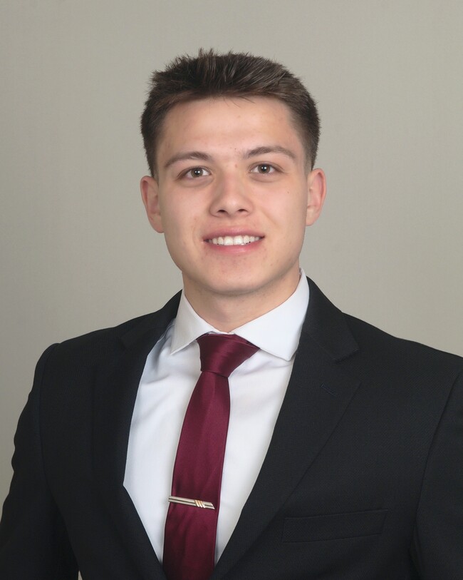 Agent Photo