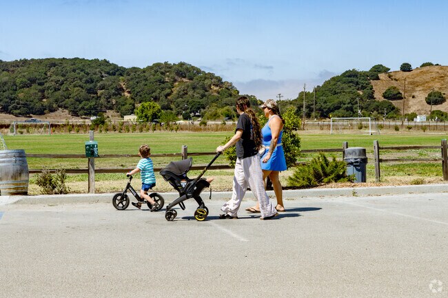 Located in the heart of Aromas, the Community Park provides a quiet spot for mid-day walks and neighborhood gatherings.