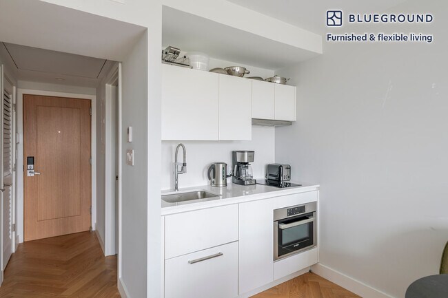 12 Commonwealth Ave unit FL8-ID1256, Boston, MA 02116 - photo 4