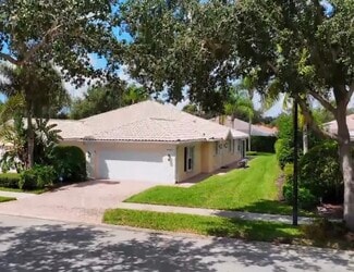 4949 Kingston Way, Naples, FL 34119