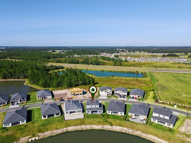 2574 Wise River Ln, Zephyrhills, FL 33541 - photo 5